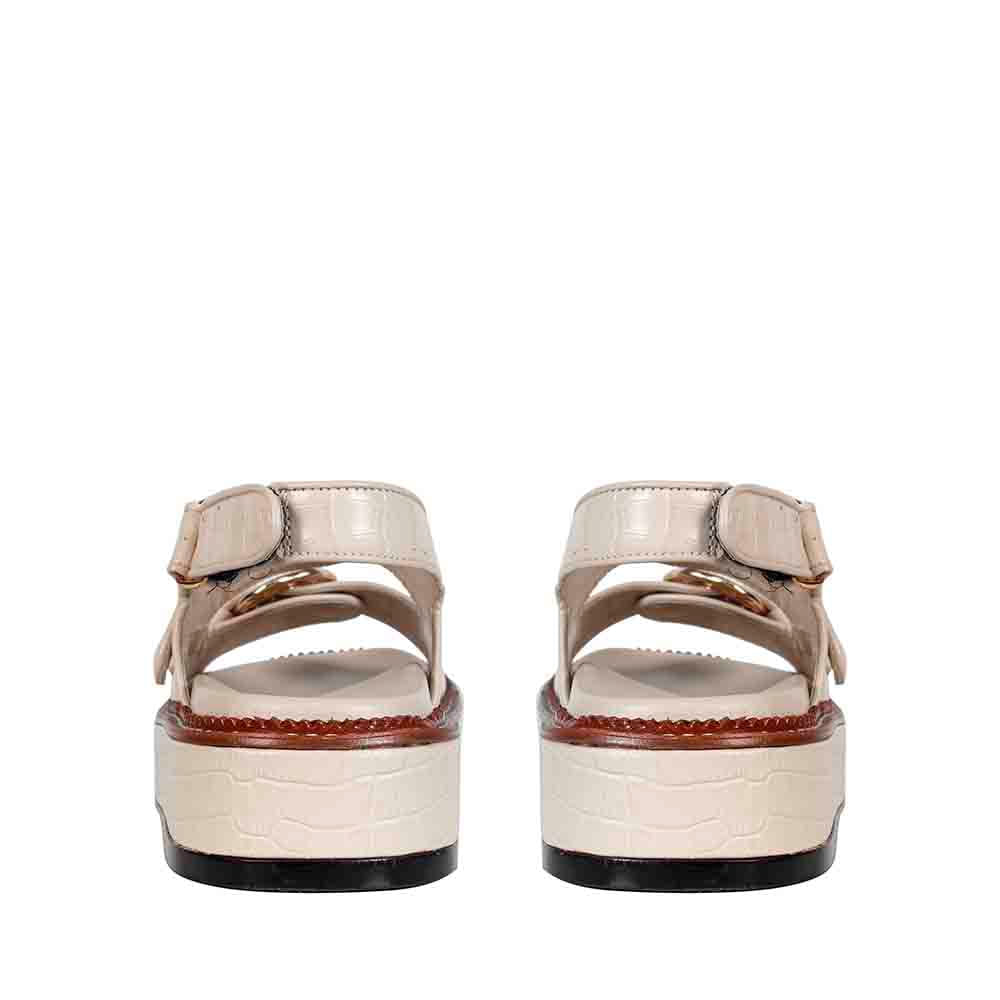 flatform-praia-lavinia-baunilha-paula-torres-6