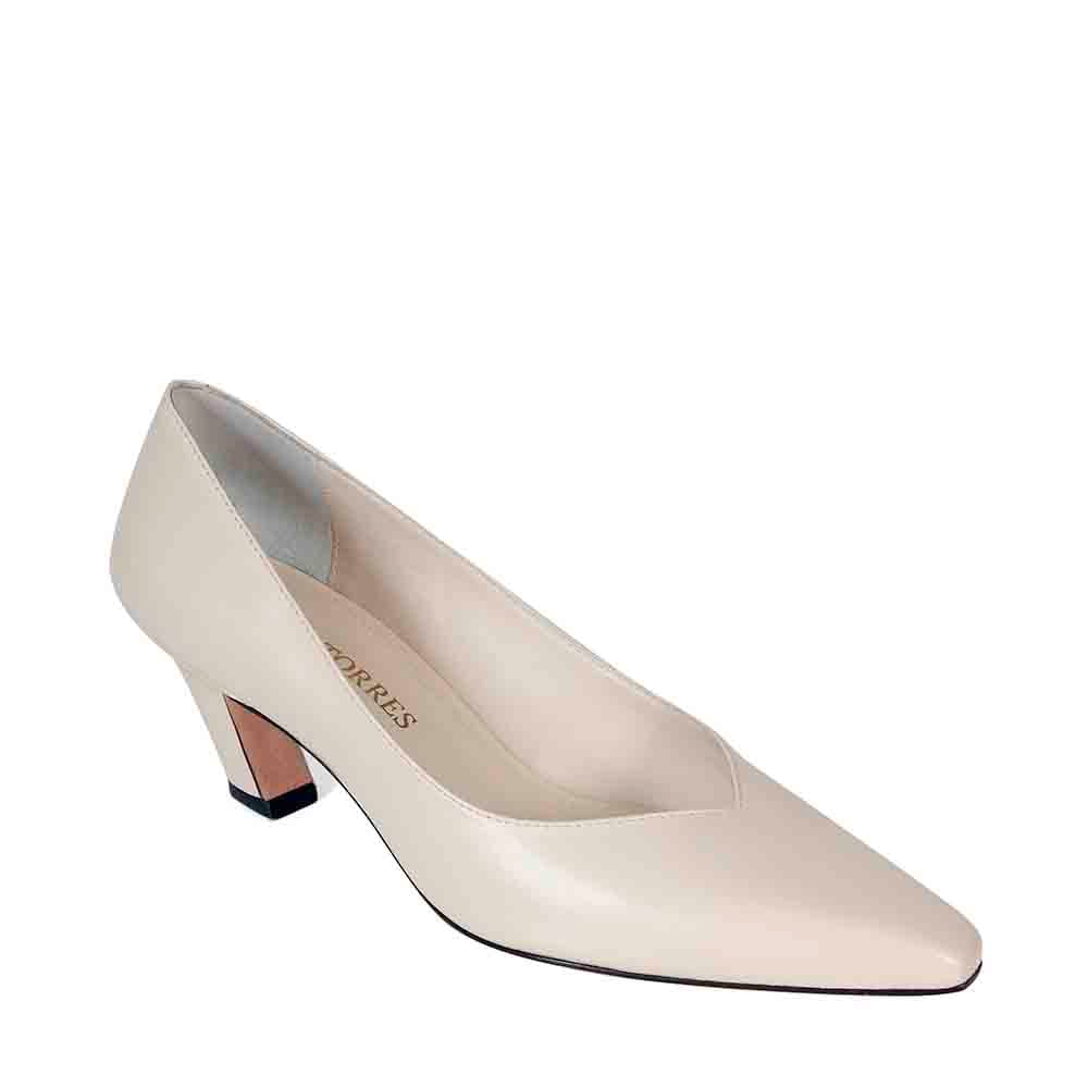 scarpin-confortavel-scarpin-carmela-baunilha-paula-torres