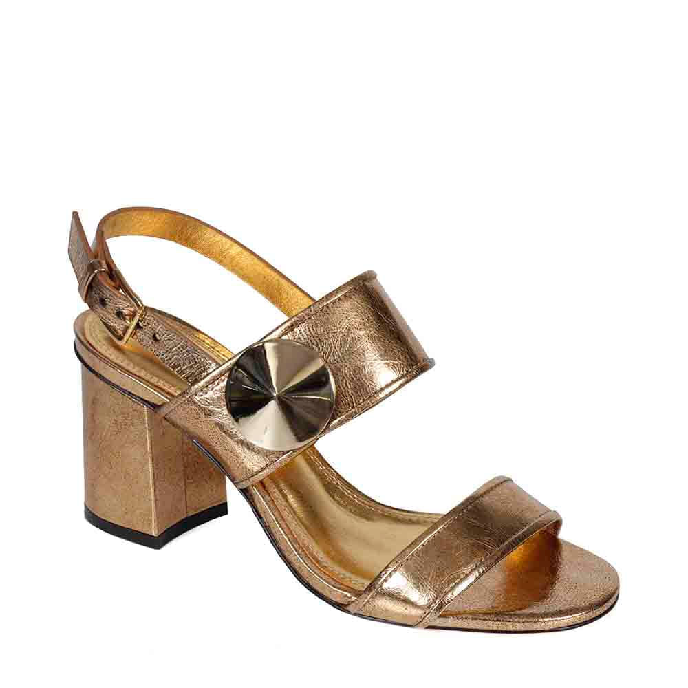 sandalia-para-o-dia-a-dia-sandalia-antonia-ouro-paula-torres