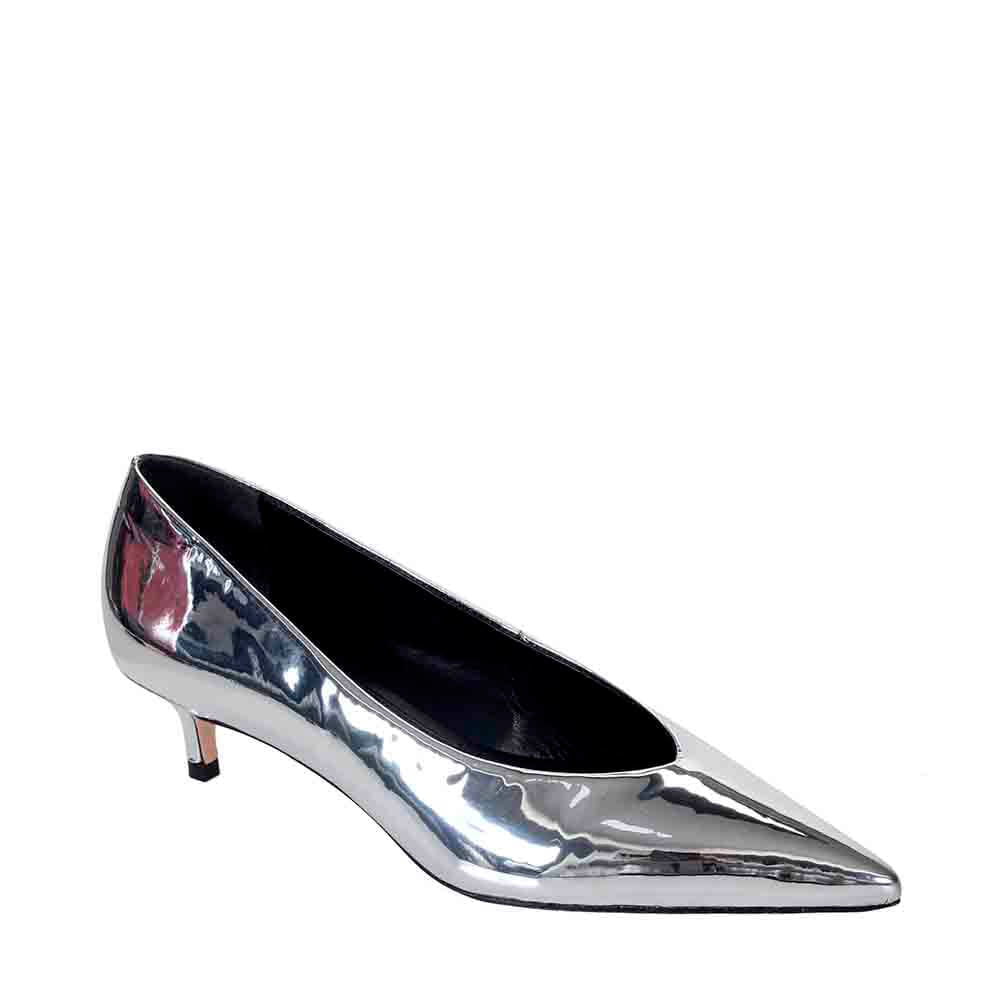 scarpin-trabalho-elegante-iris-prata-paula-torres-3