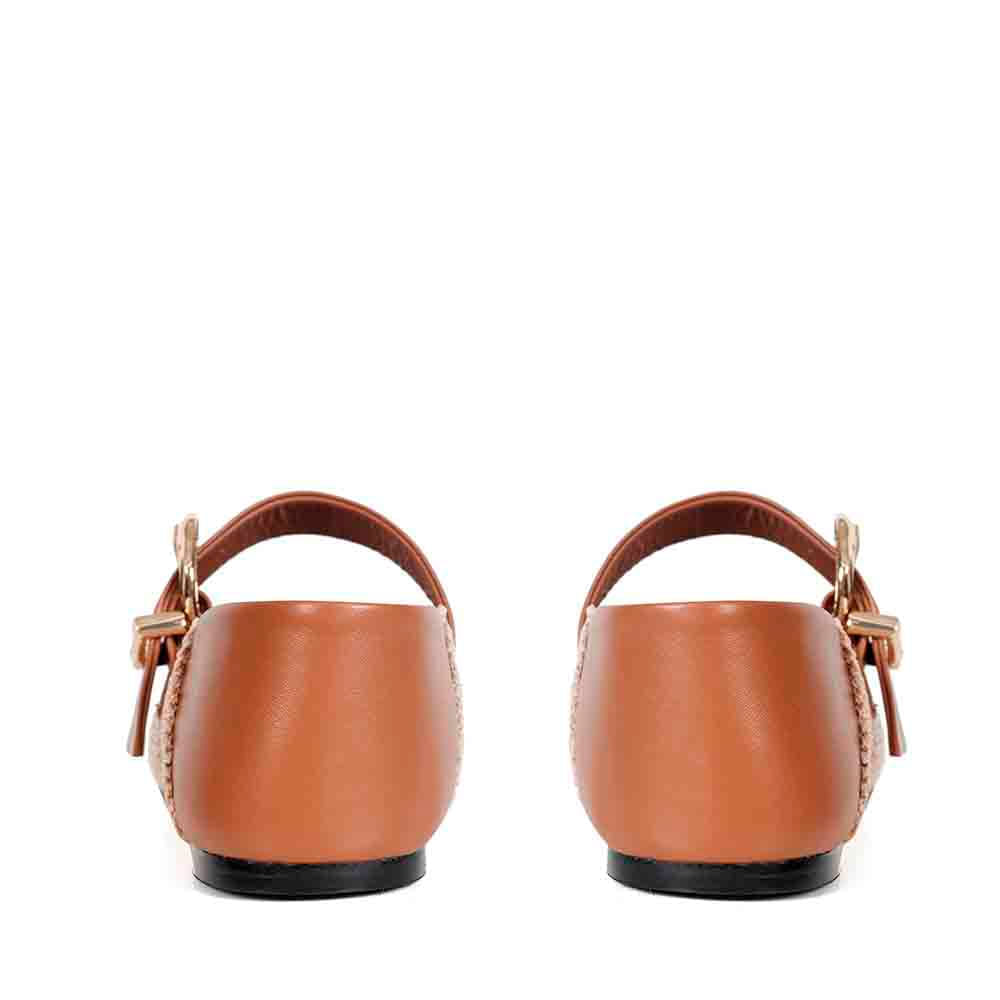 sapatilha-shopping-venus-apple-paula-torres-5