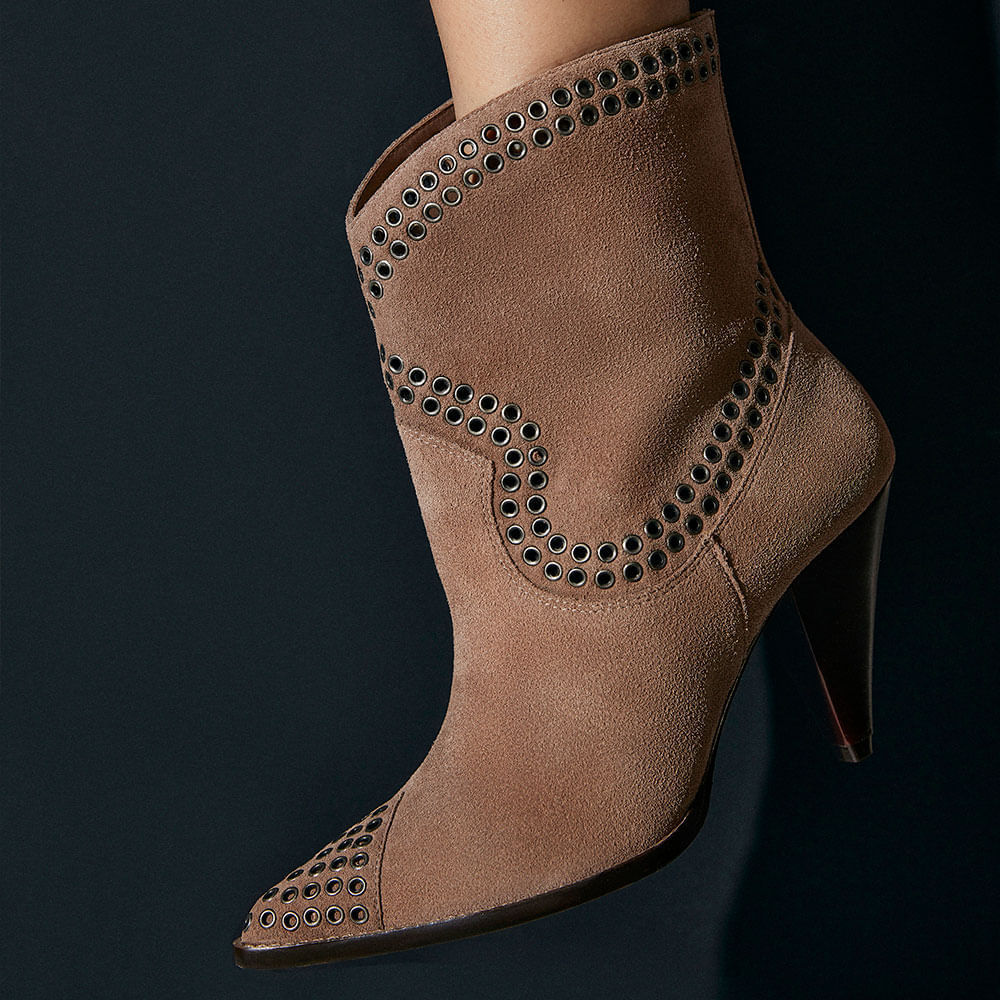 bota-feminina-confortavel-bota-montreal-avela-paula-torres