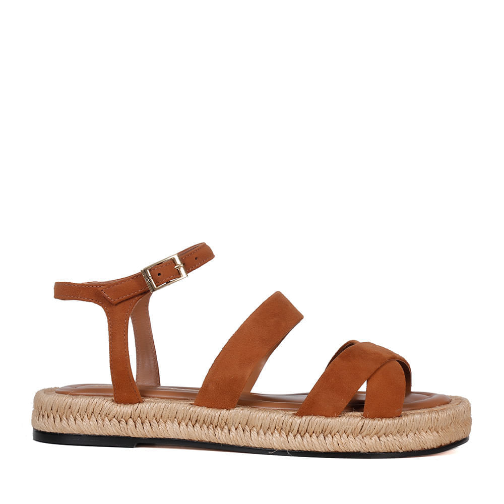 flatform-confortavel-flatform-rebeca-caramelo-paula-torres