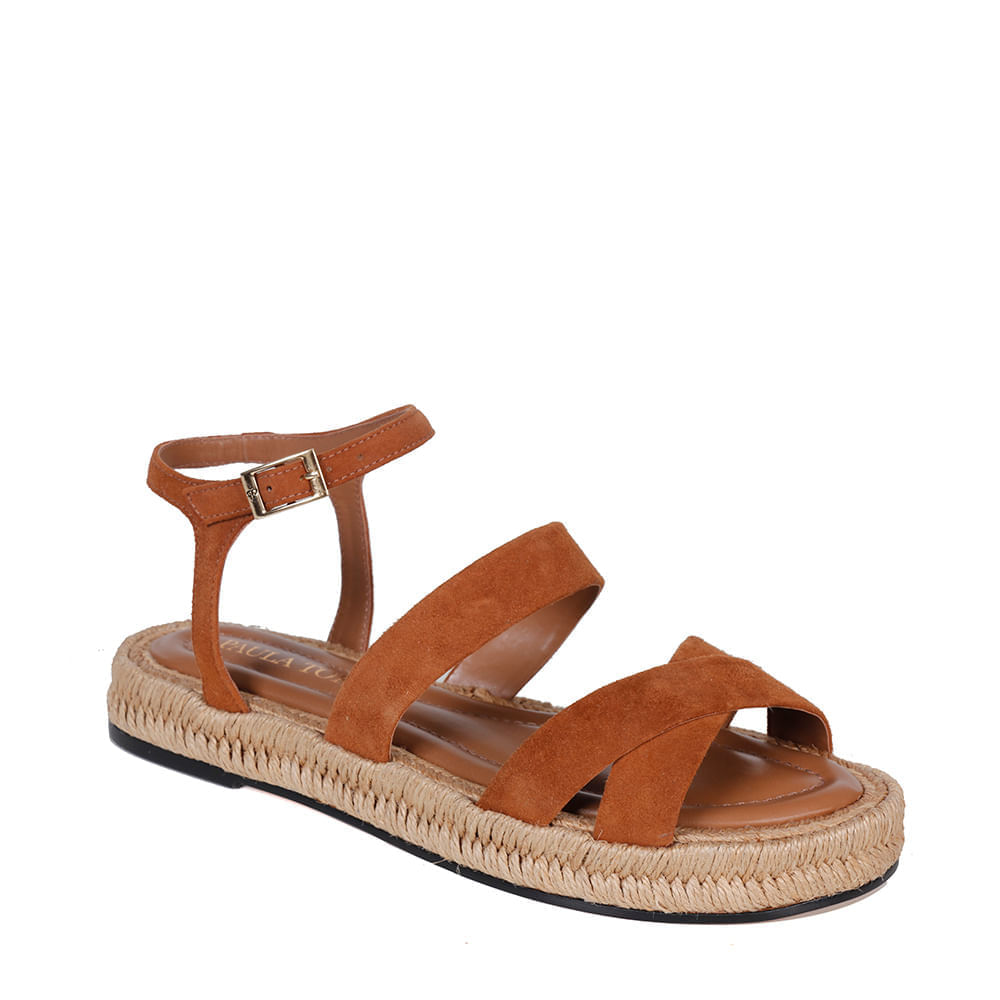 flatform-confortavel-flatform-rebeca-caramelo-paula-torres