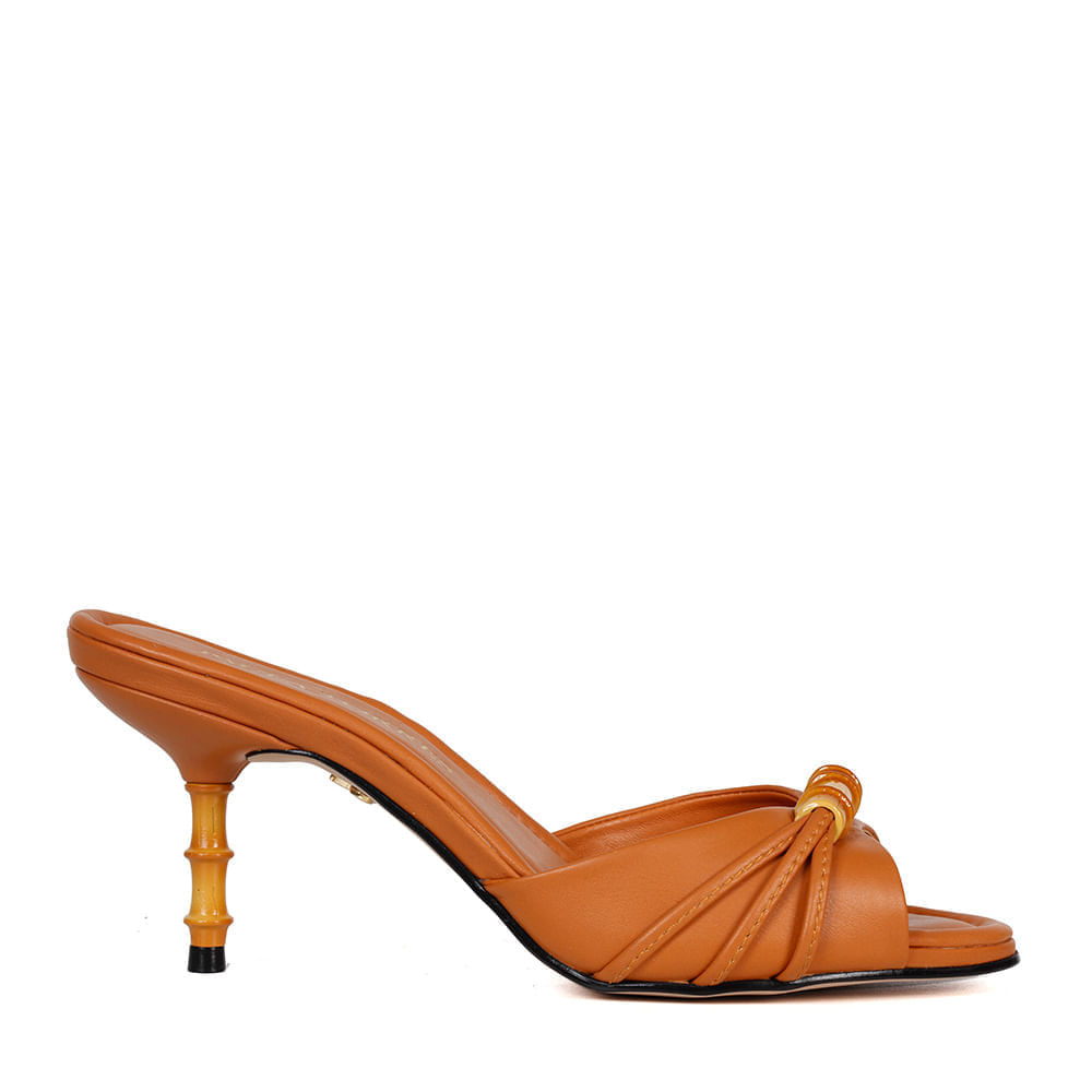 mule-feminino-confortavel-mule-cora-mel-paula-torres