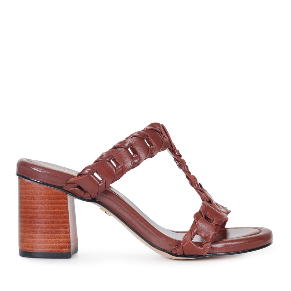mule-feminino-confortavel-mule-pilar-cognac-paula-torres