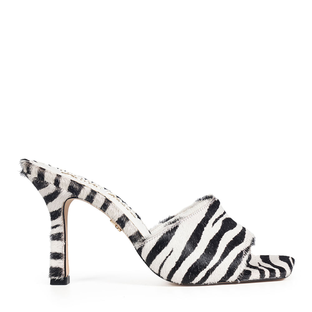 mule-feminino-confortavel-mule-deli-animal-print-paula-torres
