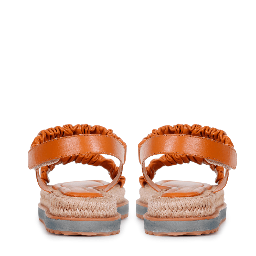 flatform-confortavel-flatform-new-serena-mel-paula-torres