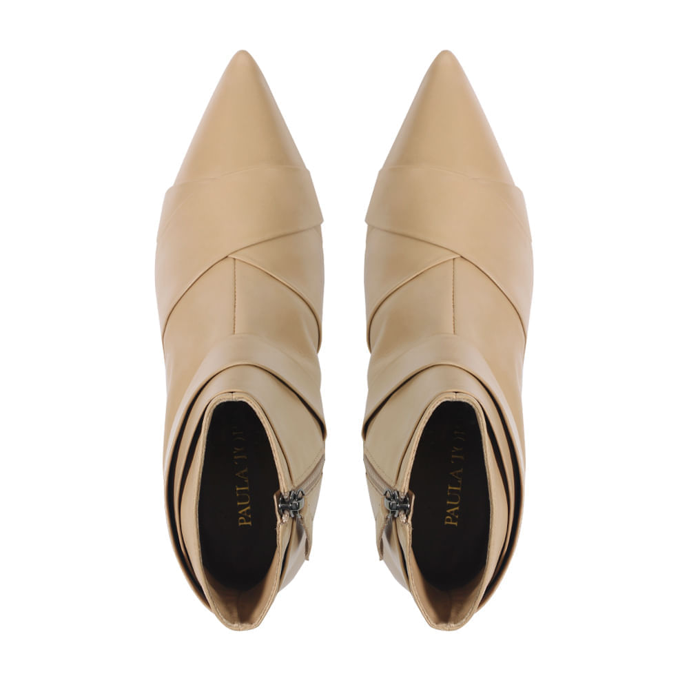 bota-feminina-confortavel-bota-toscana-bege-paula-torres