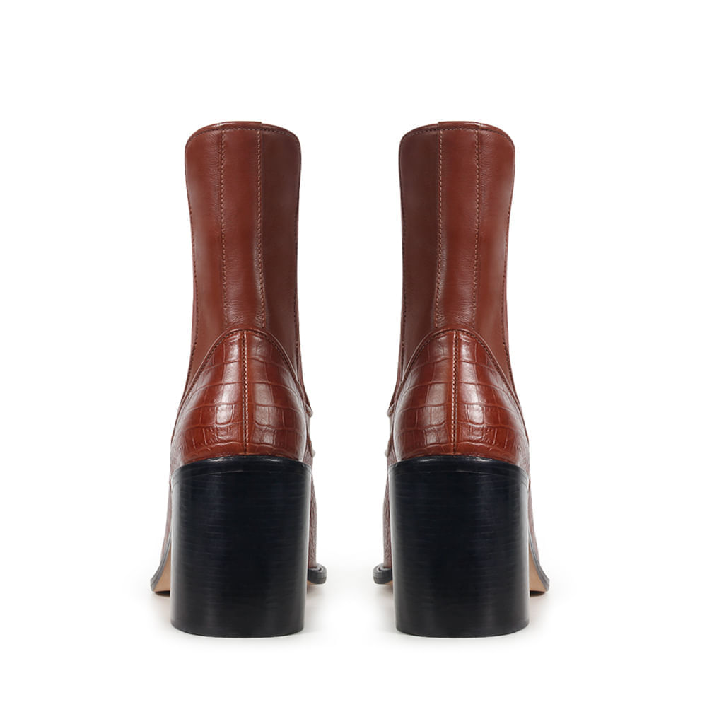 bota-feminina-confortavel-bota-amsterdam-cognac-paula-torres