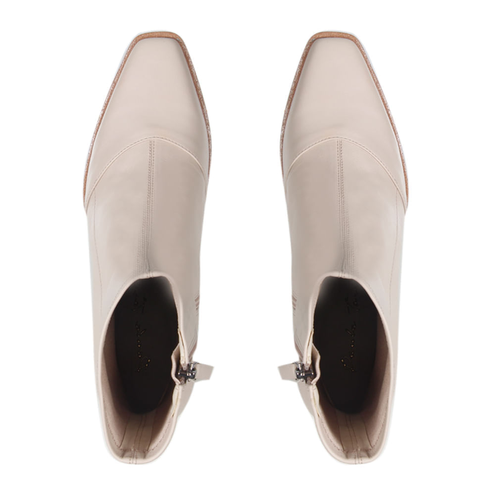 bota-feminina-confortavel-bota-viena-coconut-paula-torres