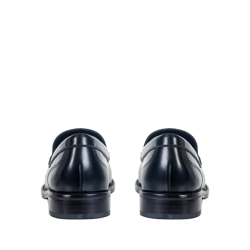 mocassim-casual-feminino-mocassim-kate-preto-paula-torres