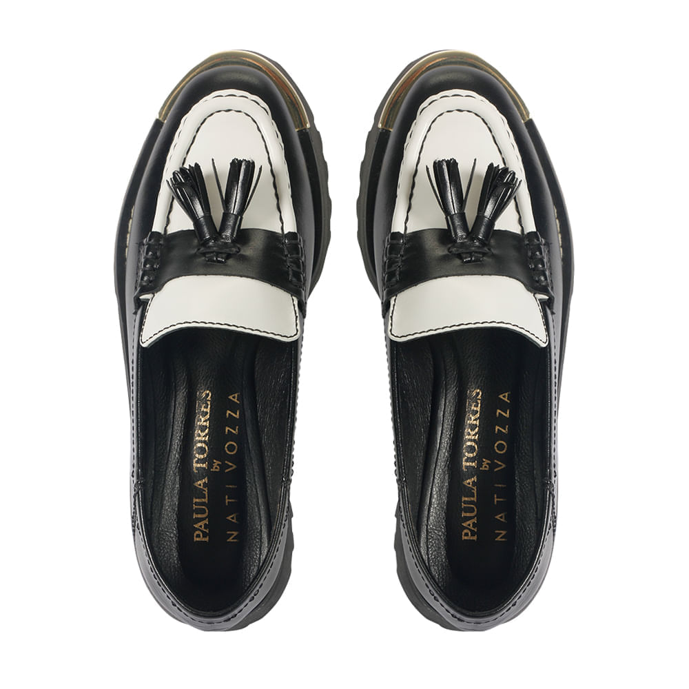 mocassim-casual-feminino-mocassim-isla-pretoebranco-paula-torres