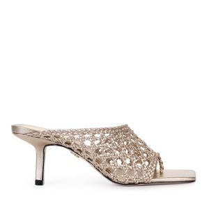 MULE GRETA SATURNO