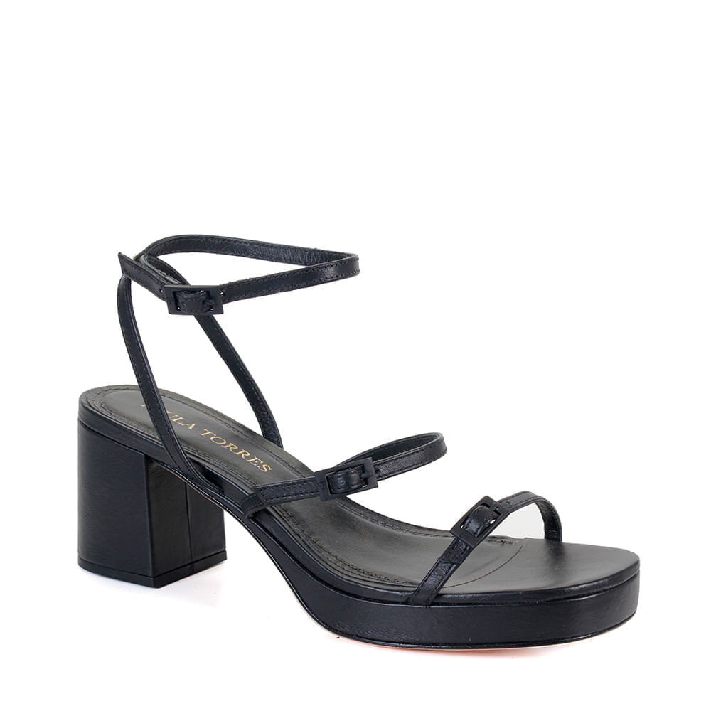 sandalia-para-o-dia-a-dia-sandalia-elisa-preto-paula-torres
