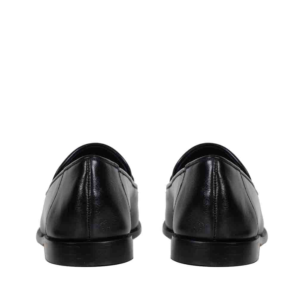 mocassim-casual-feminino-mocassim-vivi-preto-paula-torres