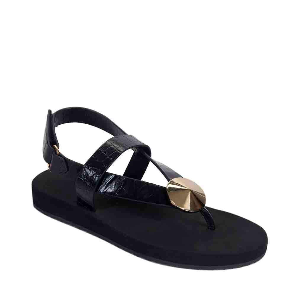 rasteira-para-o-verao-rasteira-carmela-preto-paula-torres