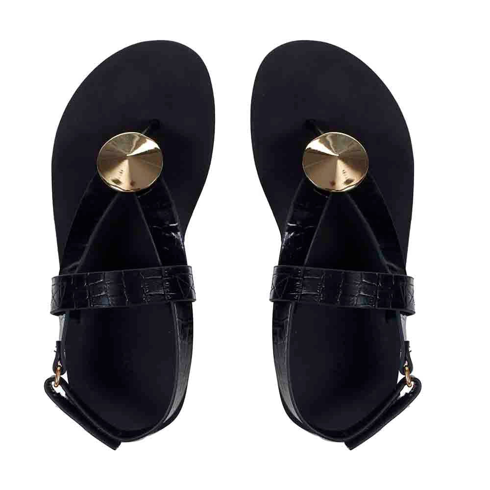 rasteira-para-o-verao-rasteira-carmela-preto-paula-torres