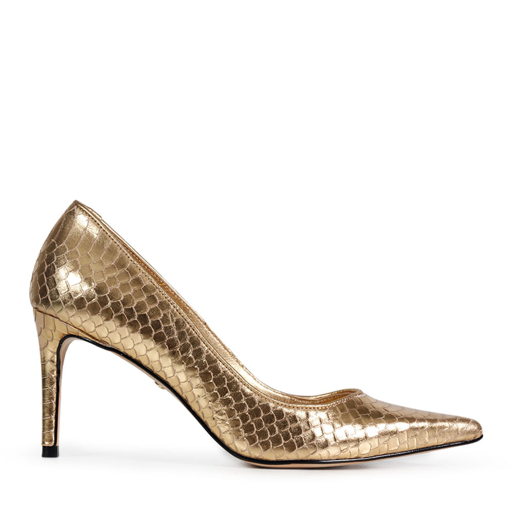 scarpin-confortavel-scarpin-torres-dourado-paula-torres