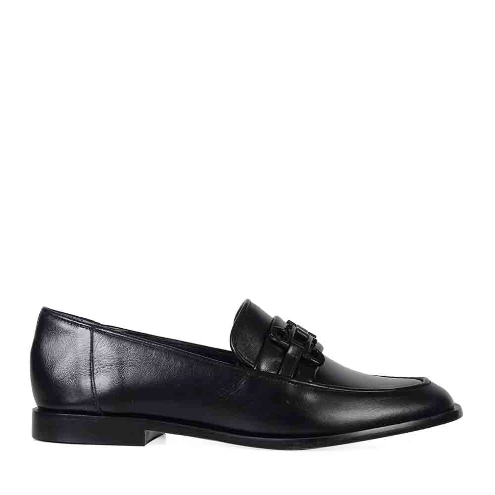 mocassim-casual-feminino-mocassim-vivi-preto-paula-torres